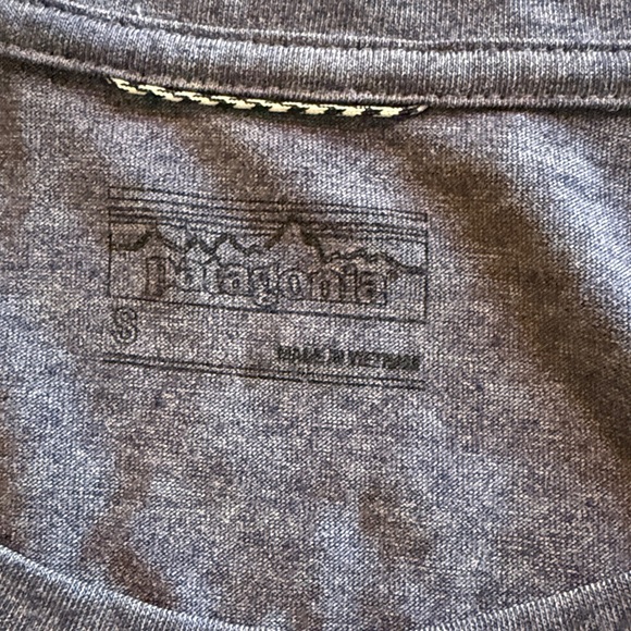 Long sleeve Patagonia running top. - Picture 2 of 3